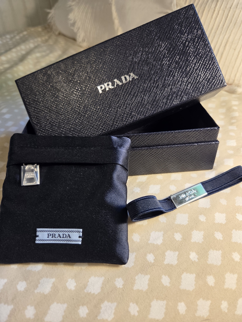 Prada Bundle - Picture 5 of 9